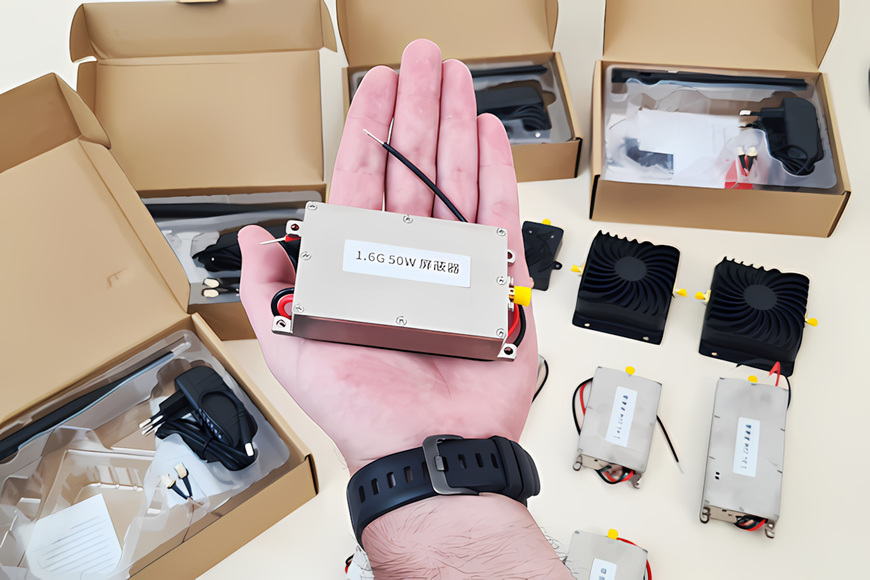 Генератор колеблющейся частоты SZHUASHI 1.6 ГГц YJM2420B 50 Вт
