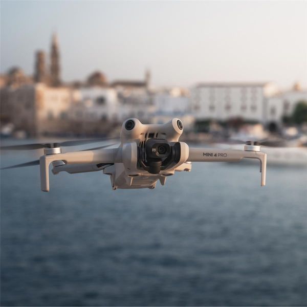 Квадрокоптер DJI Mini 4 Pro с RC-N2 Remote Controller